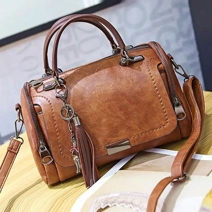 Chic Leather Handbag